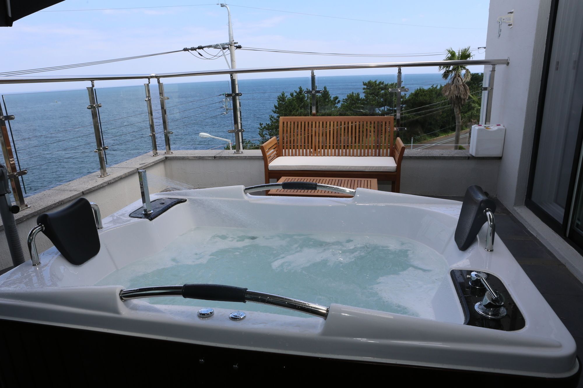 Plumeria Pension Jeju Exterior photo
